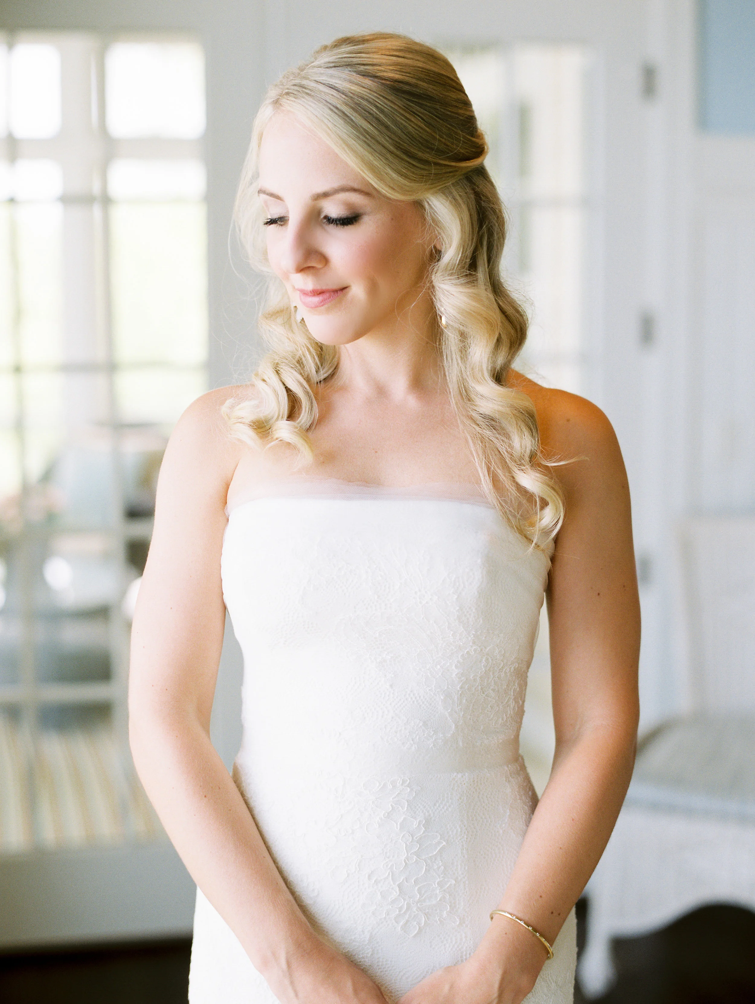 Coffman+Wedding+Getting+Ready+Girls-168.jpg