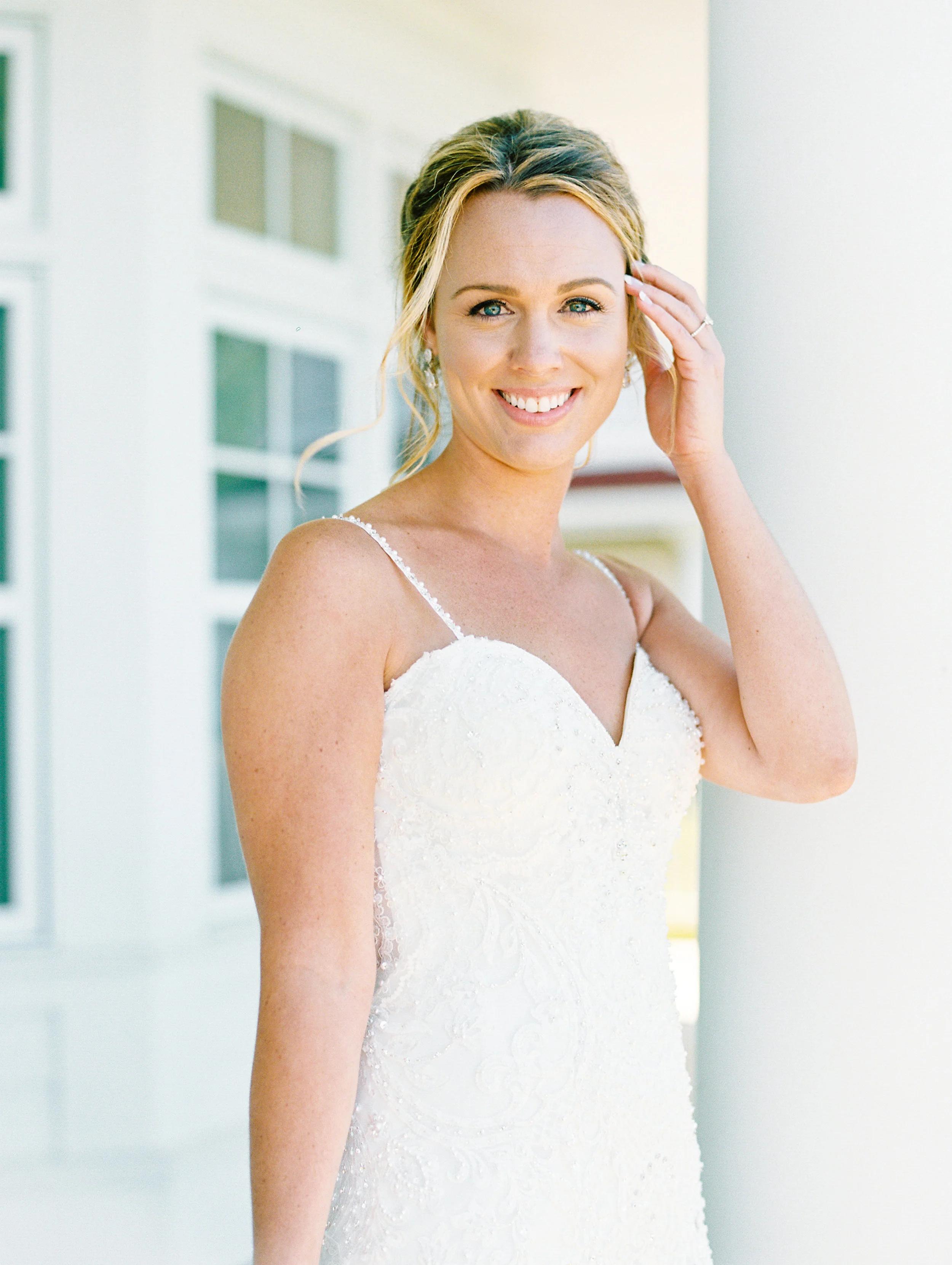 Noss+Wedding+Bride+Bridesmaids-17.jpg