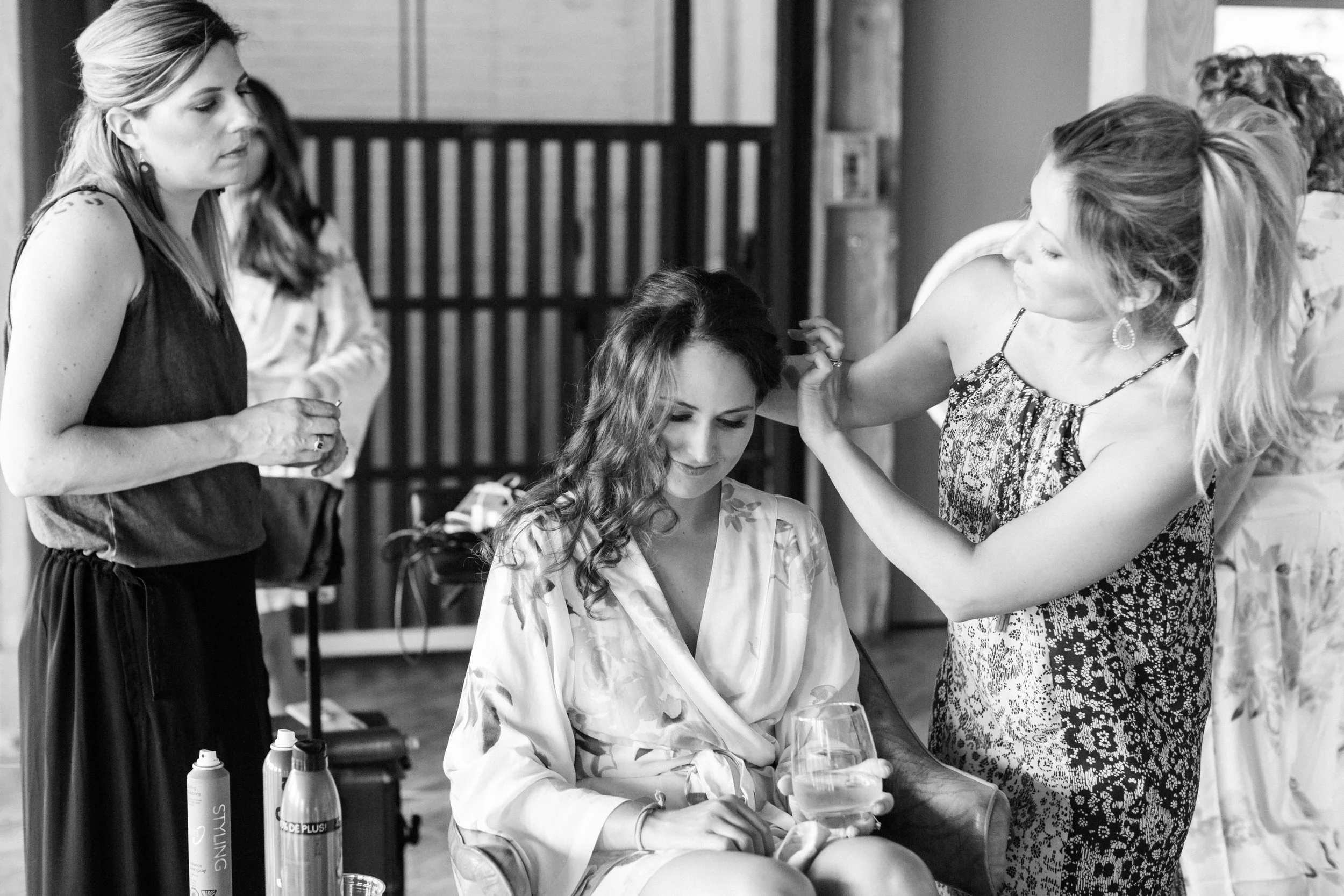 Steiner+Wedding+Girls+Getting+Ready-10.jpg