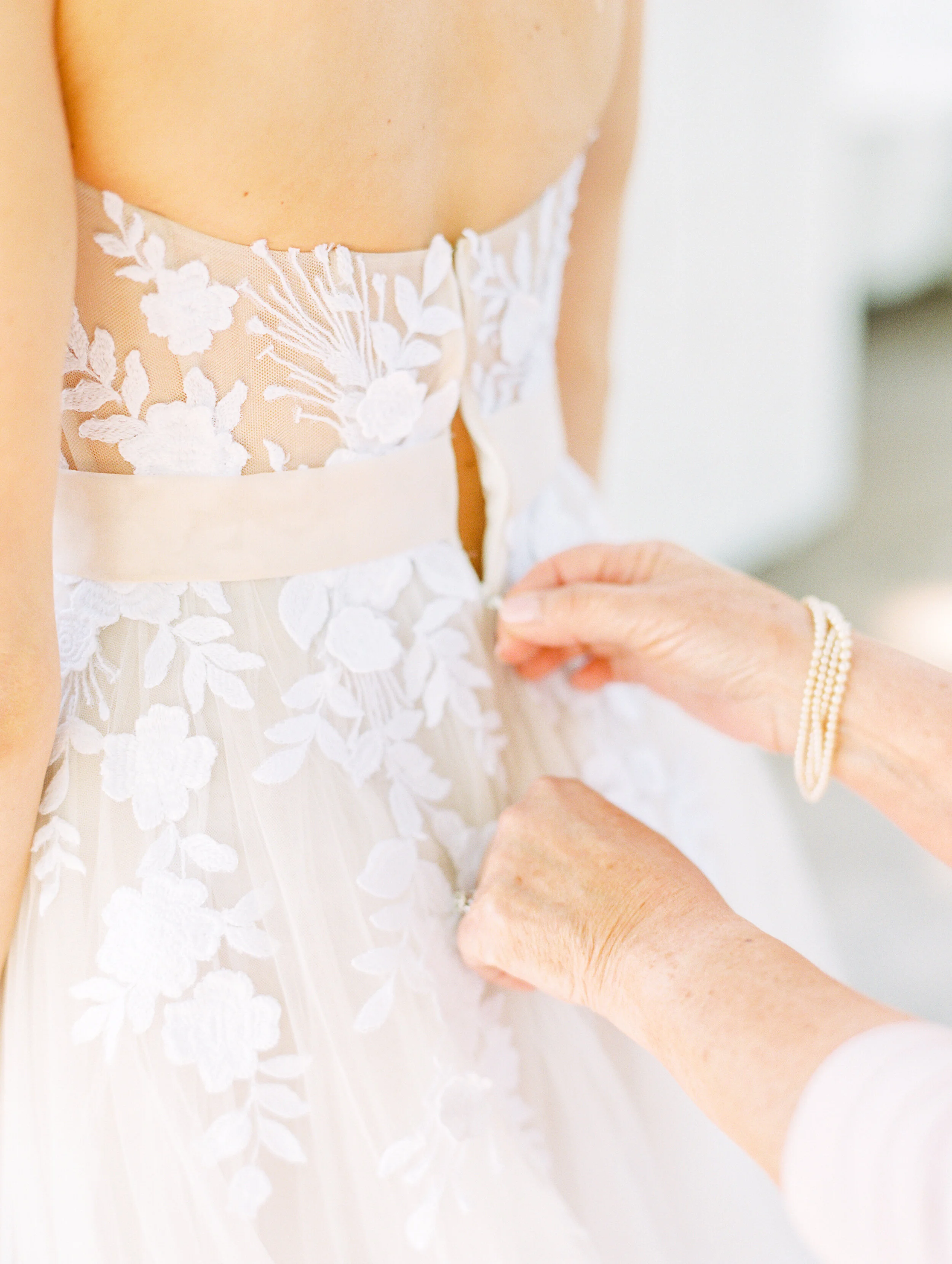 Steinlage+Wedding+Getting+Ready-96.jpg