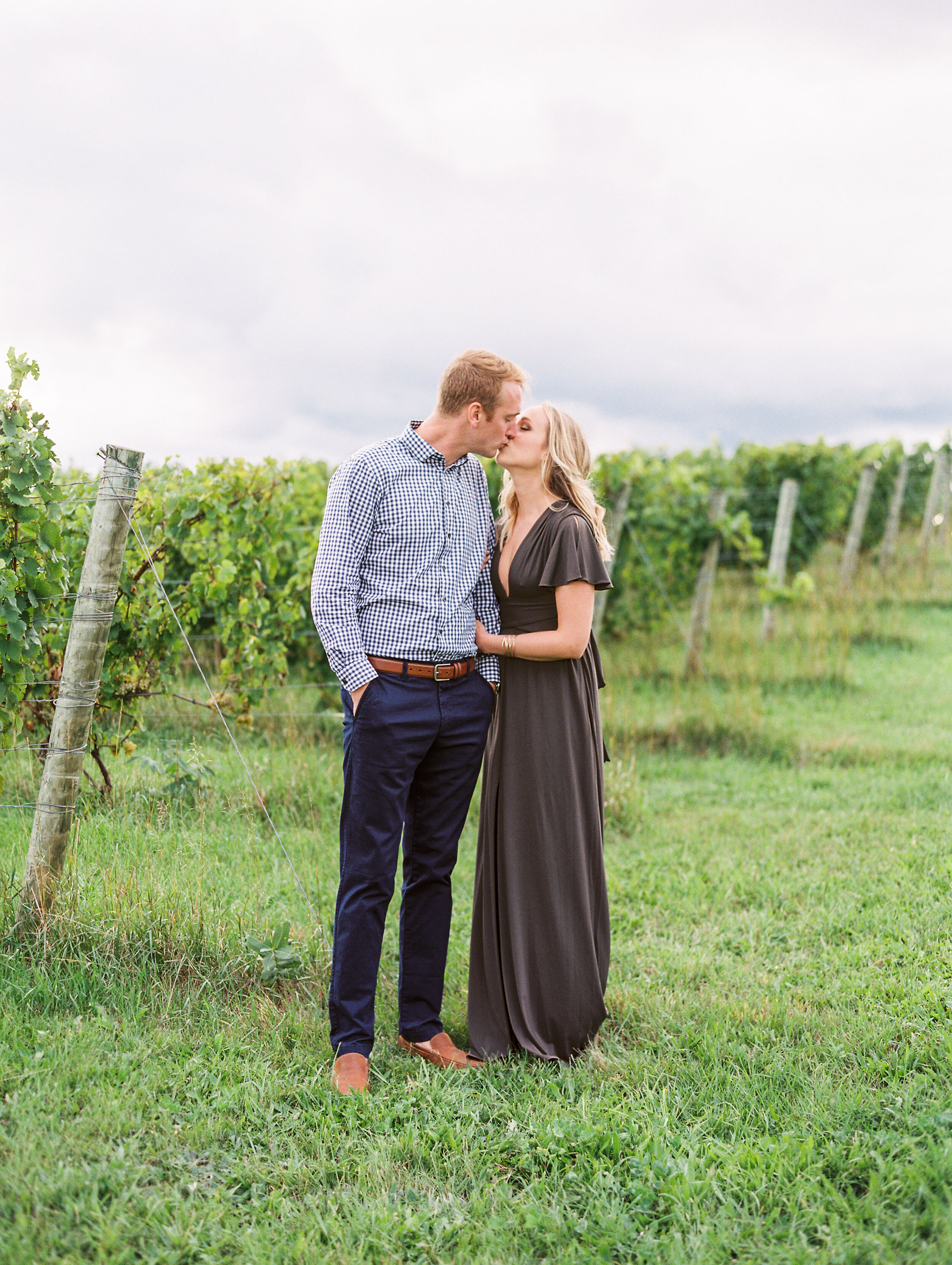 Molly+Connor+Engaged-110.jpg