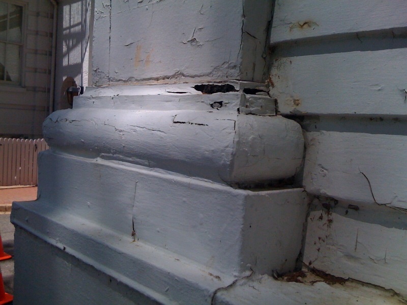  Typical damage to pilaster base. 