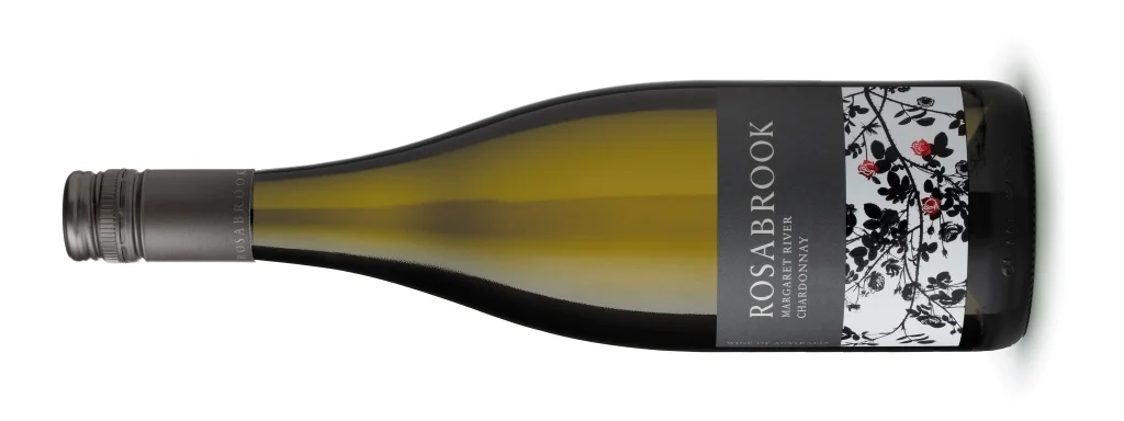 Rosabrook Chardonnay | ローザブルック シャルドネ マーガレットリヴァー, ¥4100, 2016, 750ml, 13.1% スライスしたりんご、レモンの皮、ドライフルーツの洋梨の特徴を持つこの白ワインの透明感がとても好ましいです。 フルボディ、たっぷりのフルーツと新鮮でクリアなフィニッシュ。 ぜひお楽しみください。 Pale straw hue, an attractive and lifted varietal chardonnay. Palate is fine and long with enduring flavour. 100% Single Vinyard Margaret River Chardonnay. Juice cold pressed, oak maturation, fined, clarified and bottled early to preseve the fruit flavours. Cellar 10+ years