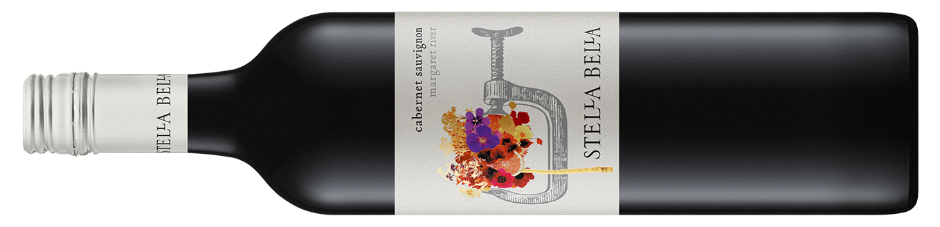 Stella Bella Cabernet Sauvignon |ステラ ベラ カベルネ ソーヴィヨン マーガレットリヴァー | ダーチ ¥ 4,100, 2014, 750ml, 14.0%, JH 93, 土着のDNAがしっかりと刻印され、地域特徴が規範的にあわられているワイン:すなわち、熟したすぐり、トローチ、ベイリーフ、穏やかなタンニン、オークとそのぶどう自身。最初から中盤まで、しっかりとした掴みがあります。 リーズナブルな価格帯で作られた、本格的なワインです。 The bouquet is very expressive, with cassis and redcurrant fruit aromas, the medium to full-bodied palate adding a pronounced savoury shaft of flavour tightly linked by powerful tannins. Has the balance to justify the cellaring it needs. Pairing Roast Lamb with seasonal Vegetables Technical Planted 1977 | Hand-picked | 100% Cabernet Sauvignon | Oak 27% New | Cellar Now to 2031 | pH 3.55 | Acidity 6.3