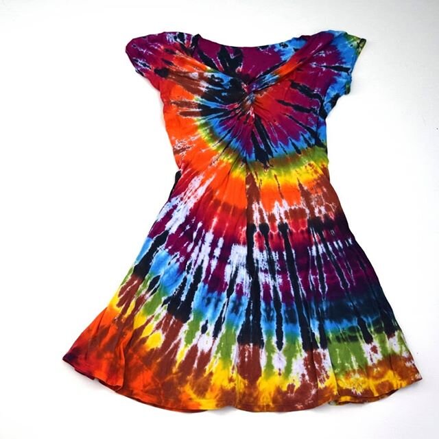 A swingy, twist front tee dress in an earthy rainbow spiral, now available on Etsy! 
#tiedye #tiedyedress #twistfrontdress #earthyrainbow #pachamama #spiral #swirl #rainbow #handmade #cottonjersey #summerdress