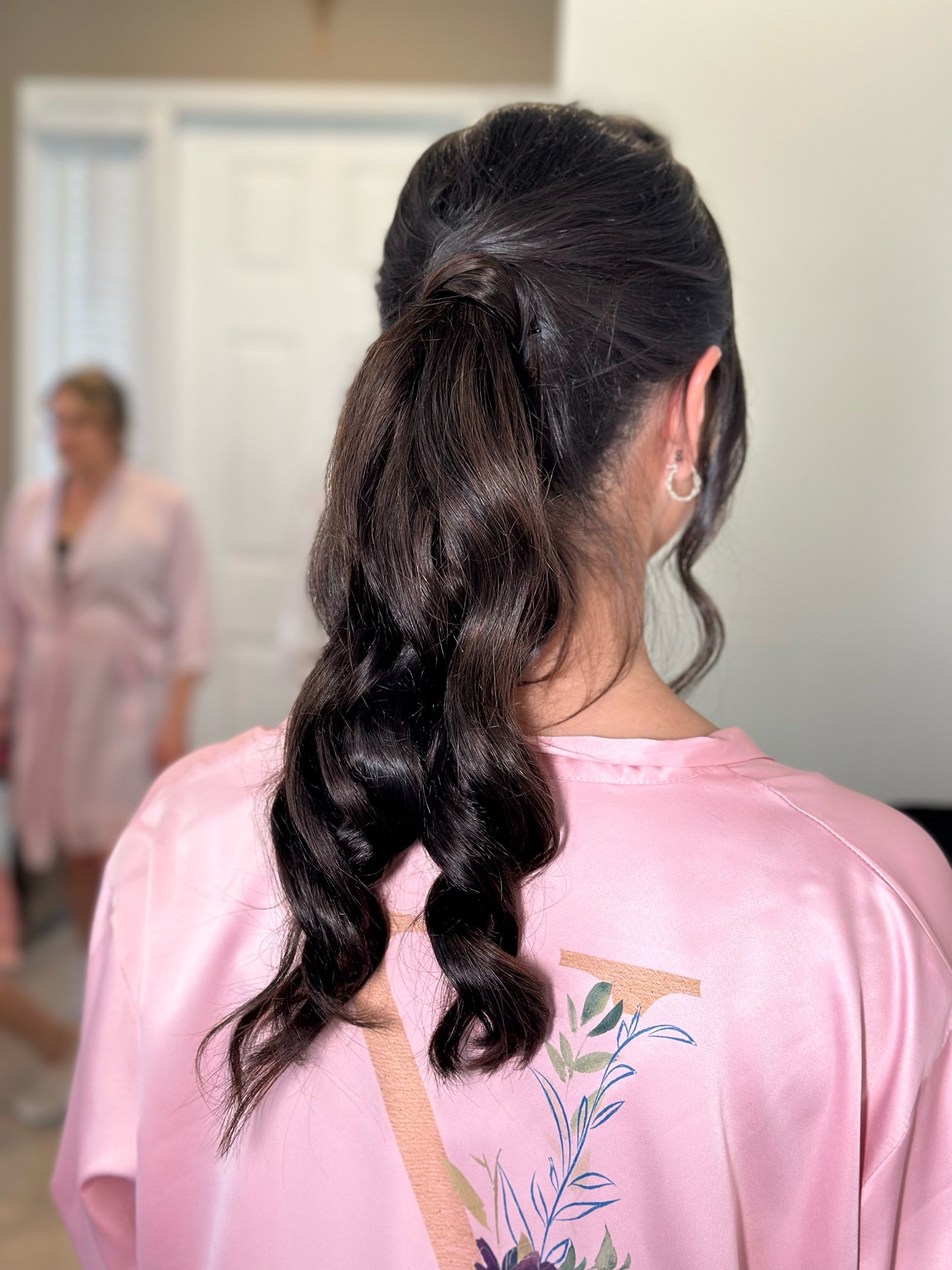 Hair styling for wedding . 