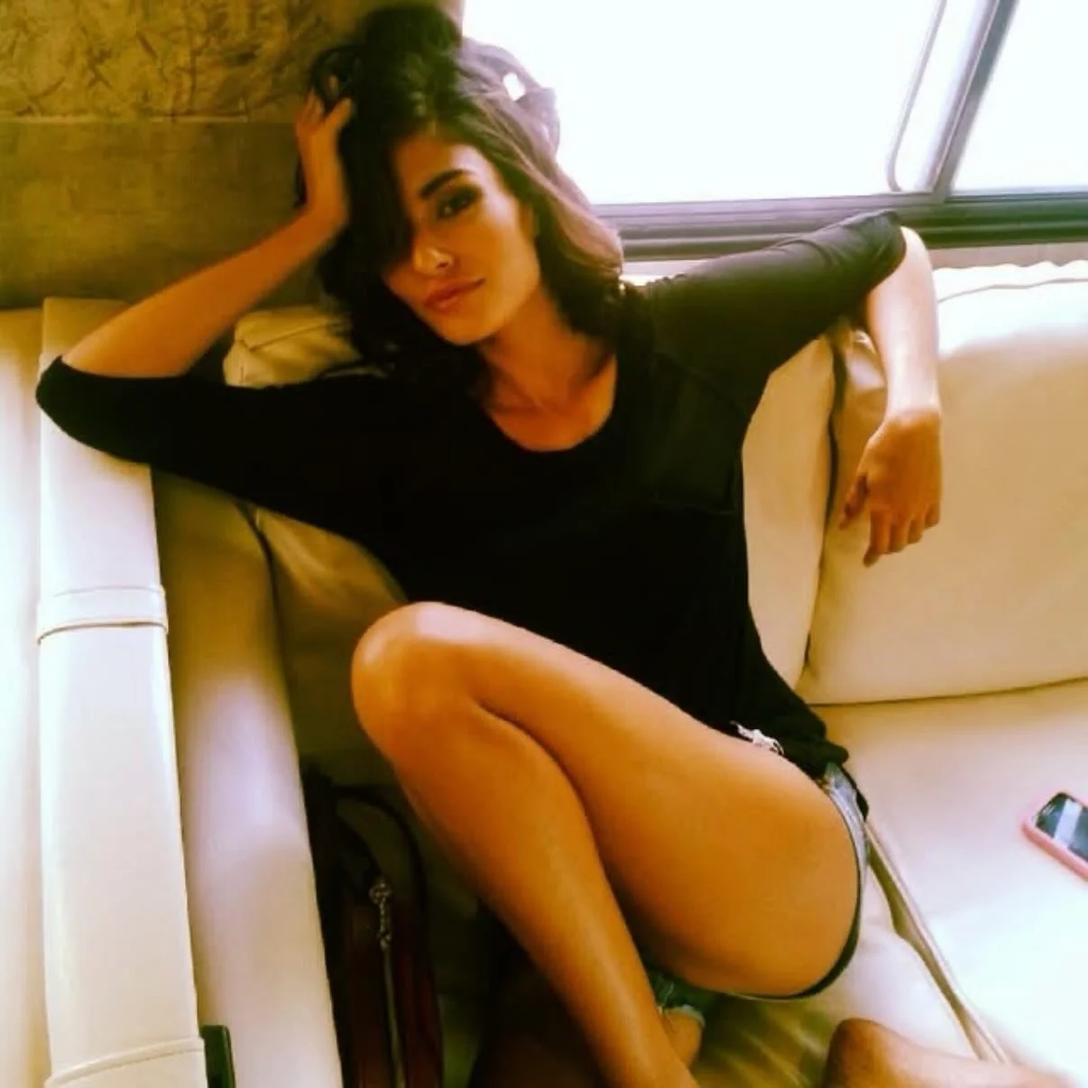 2016.	What a year it was.
A year of brows on brows, contour everything, and beach waves.When crown braids still were a thing. So much swimwear. Even more e-commerce. RVs, tropical locations, Beach Weddings , Wizard of Oz and Miss Cleo moments for Ben