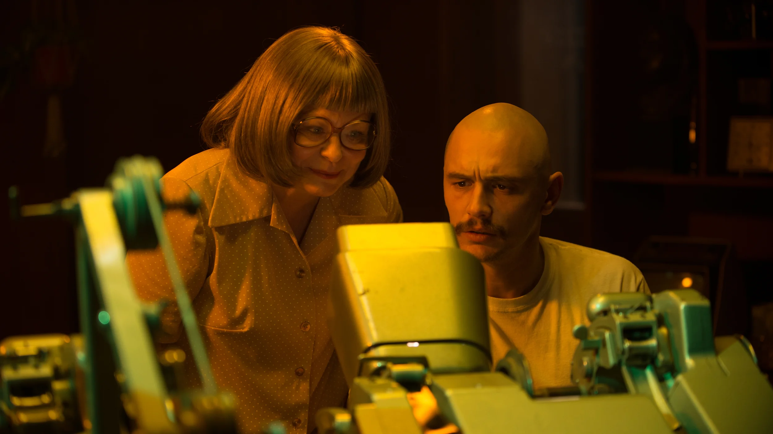 JACKI WEAVER AND JAMES FRANCO IN ZEROVILLE 