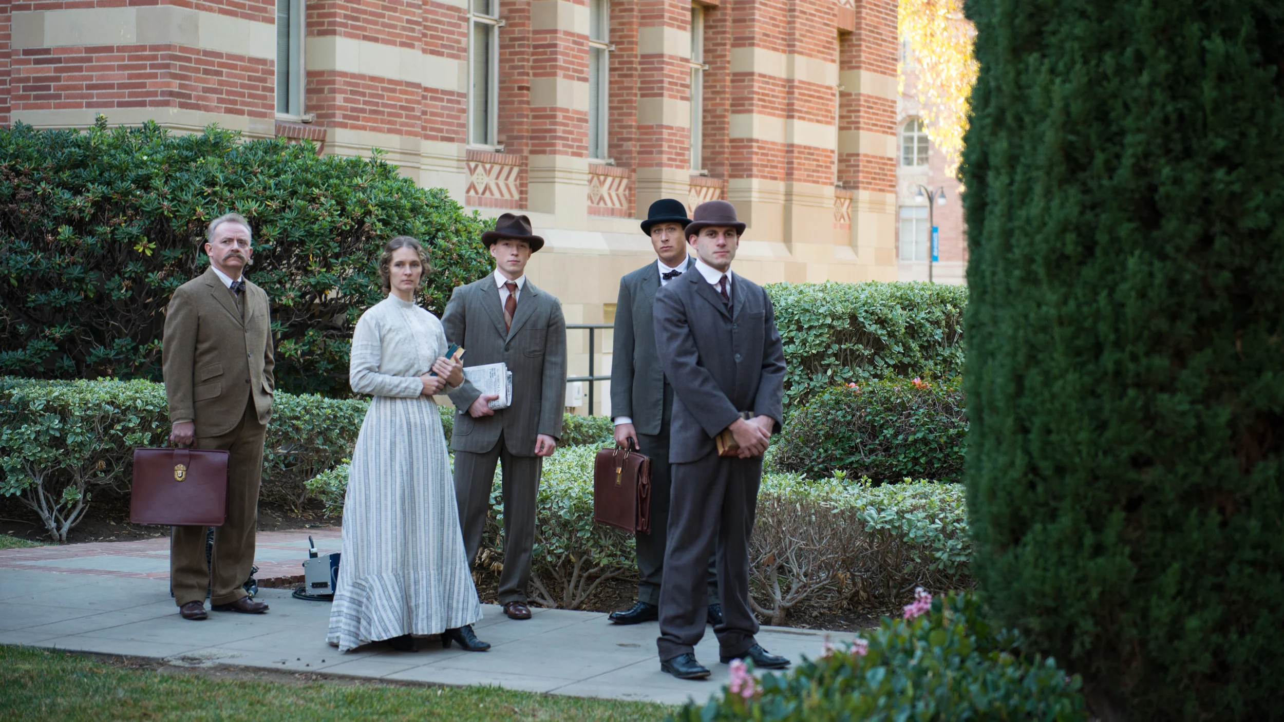  EXTRAS ON THE SOUND AND THE FURY 