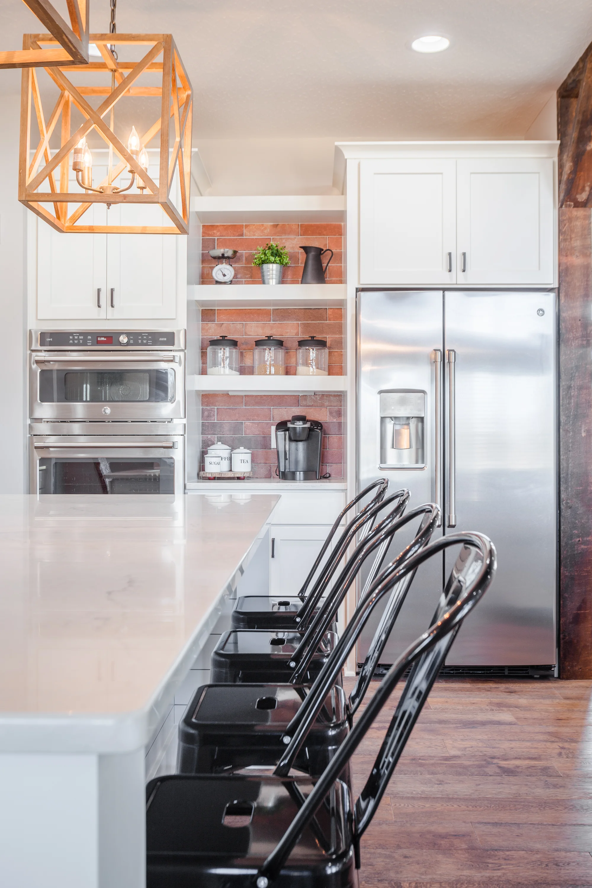 ST.BLANC.STUDIOS Commercial Real Estate Photography, Interior Kitchen
