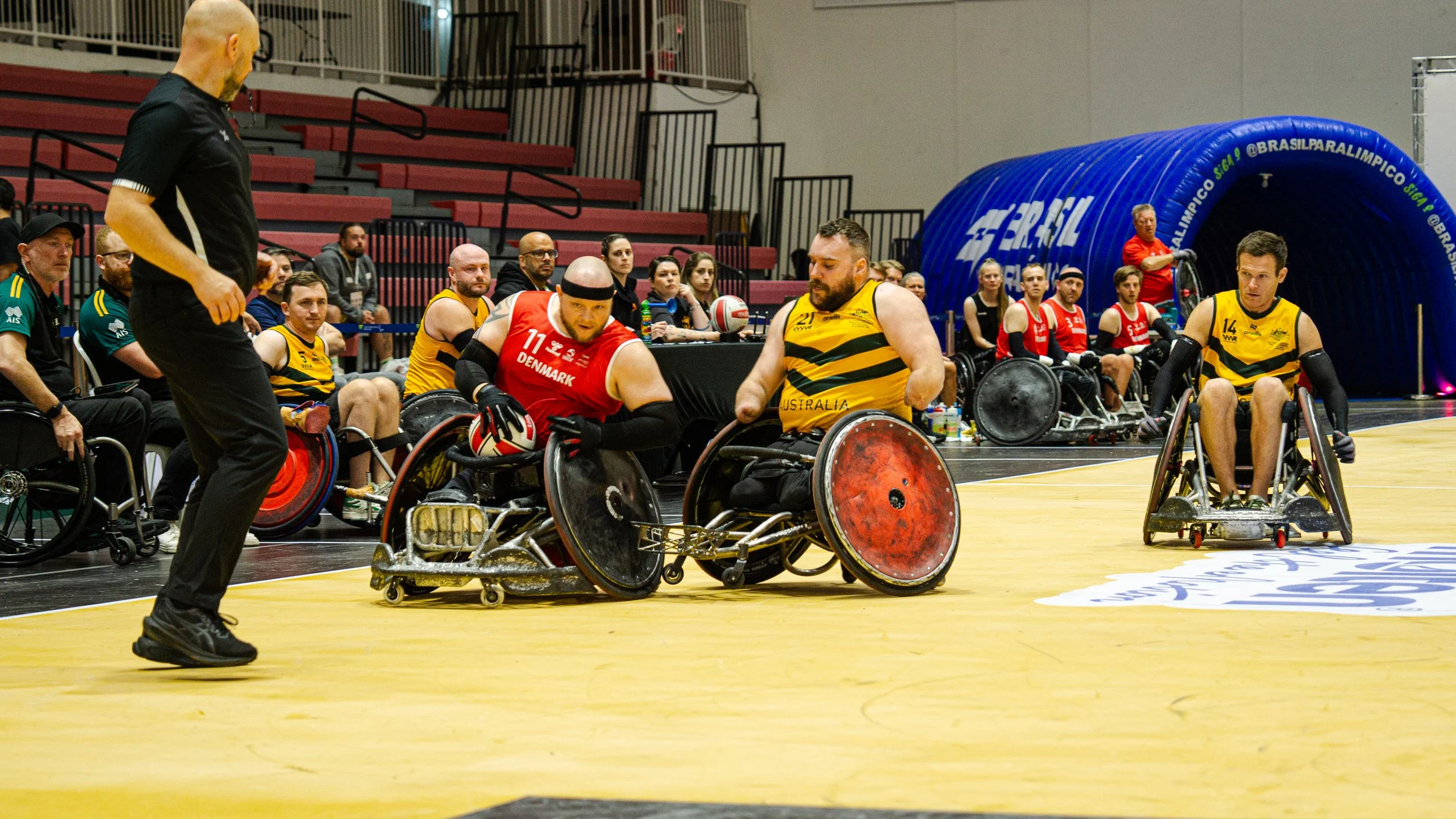 Steelers power into World Championship semi-finals unbeaten