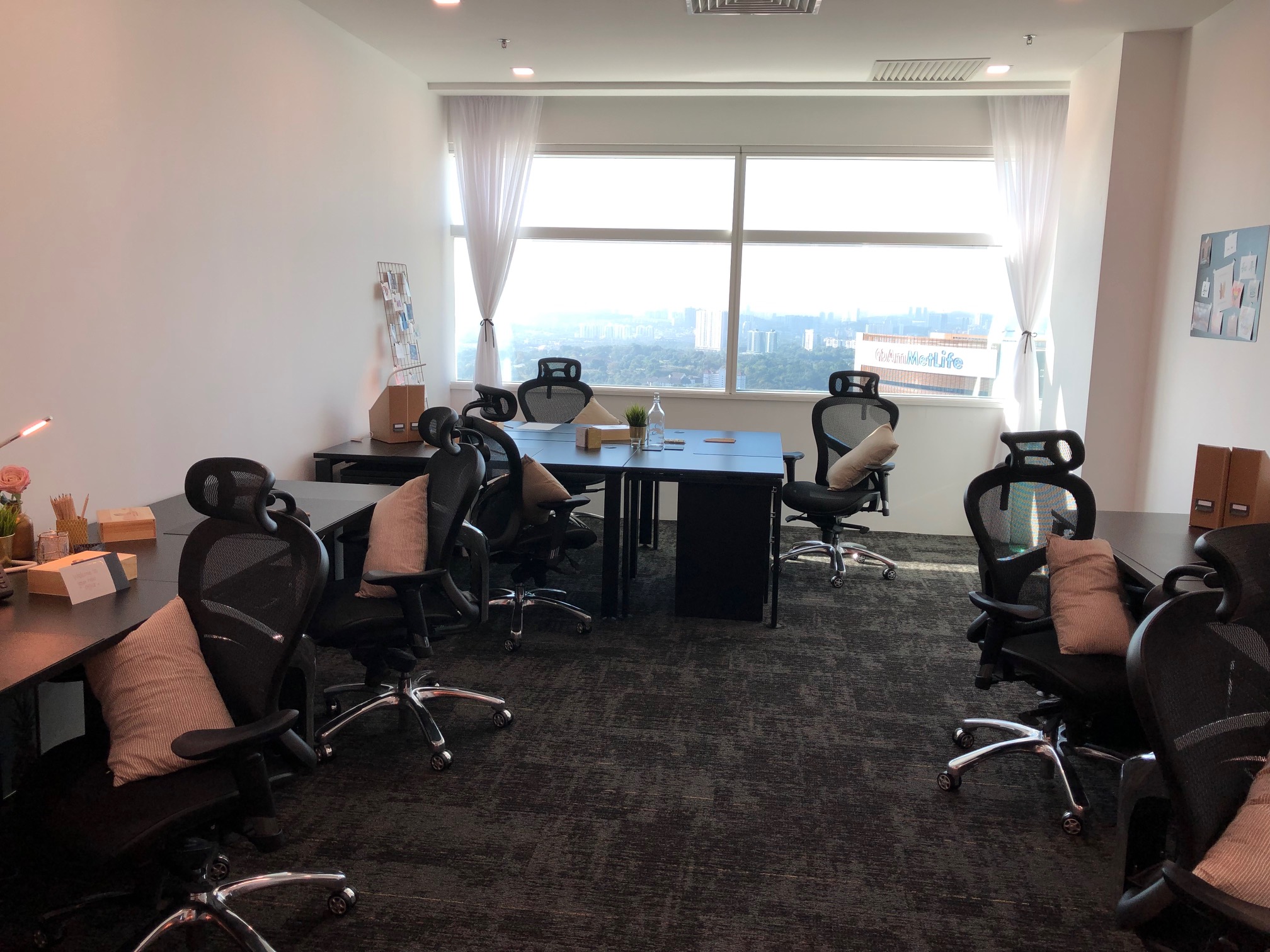 Colony @ KL Sentral _ private office.jpg