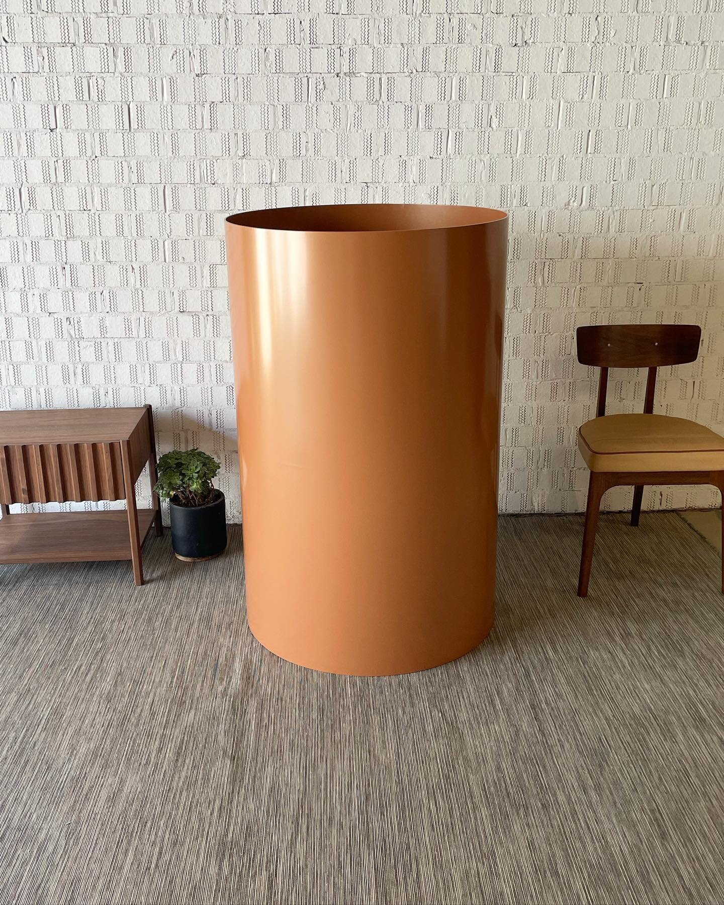 Extra large planter pot made from Aluminium and powder coated.