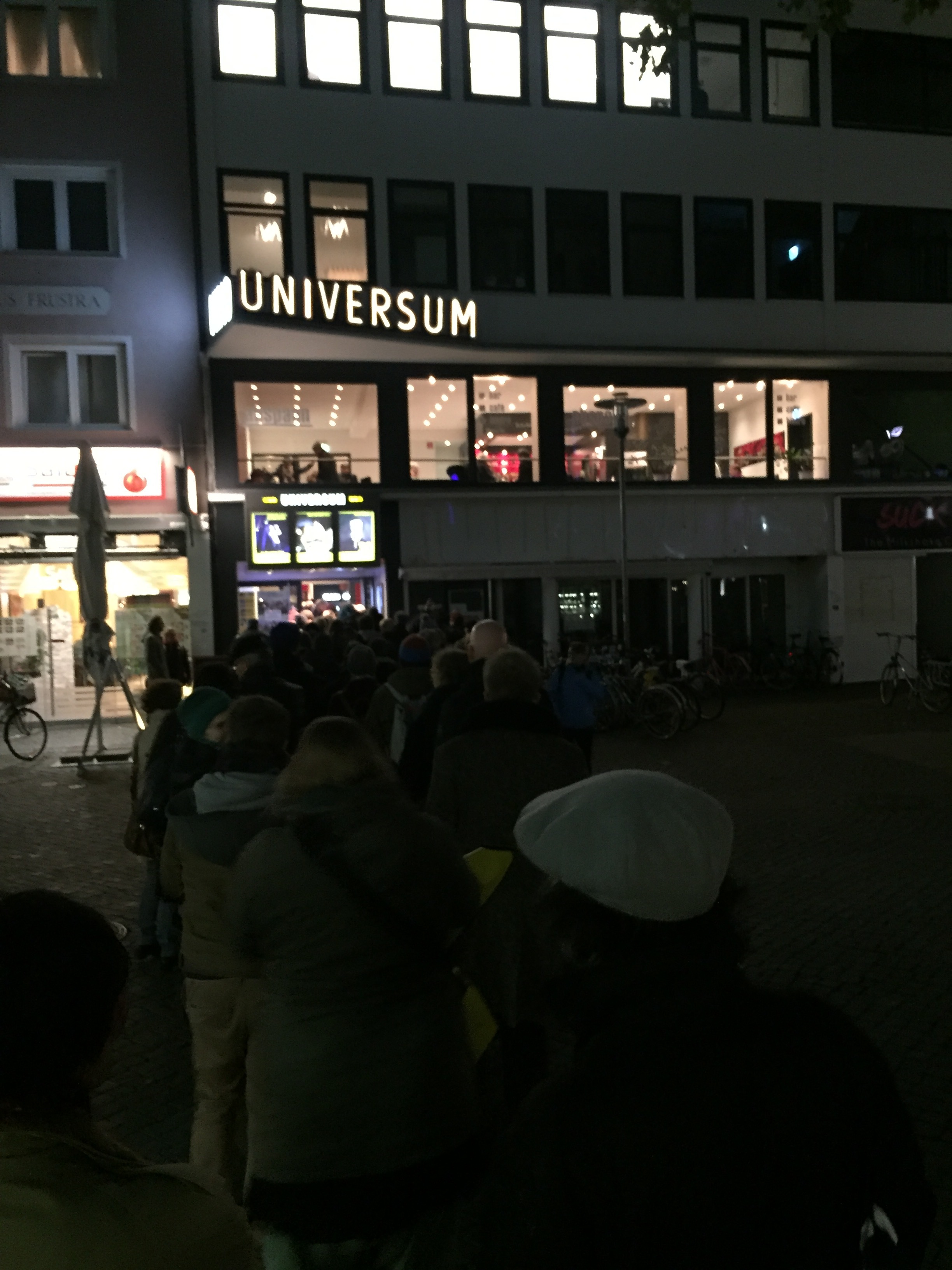 The queue for The Man from Mo'Wax screening