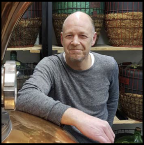 John de Lange; Meester Stoker.