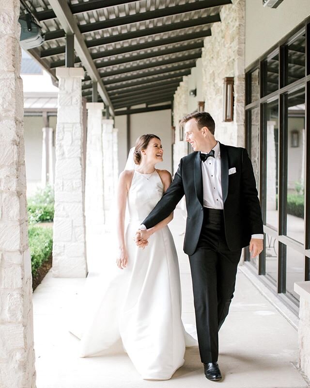 A pandemic could stop these two from getting married! McKinley and William are on the blog! (Link in profile) .
.
.
.
#houstonweddingphotographer #houstonweddingphotography #houstonbrides #covidwedding2020 
#houstonbridestobe #weddingday #texasweddin