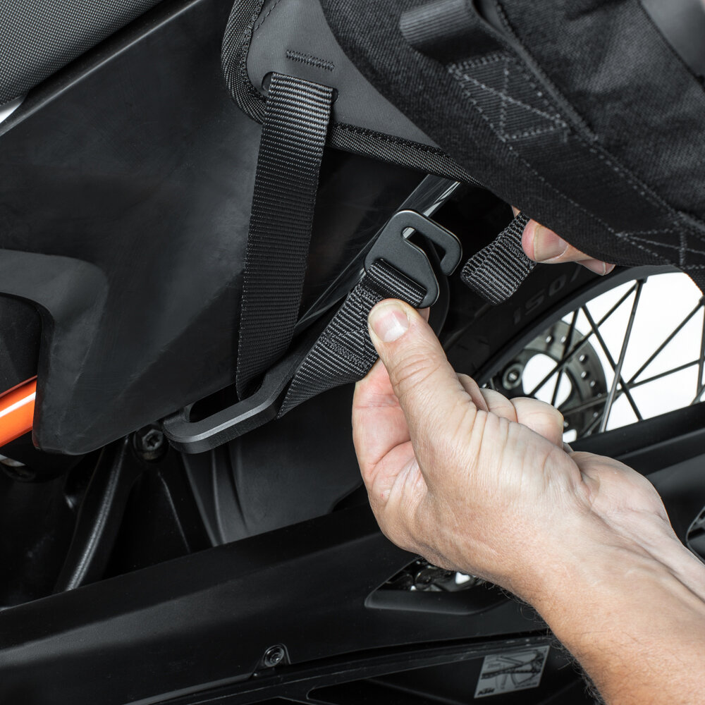 kriega-osbase-ktm790-fitting2.jpg