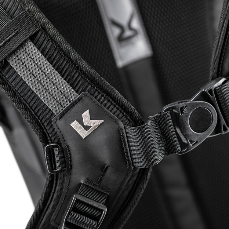 kriega-r22-harness-detail .jpg