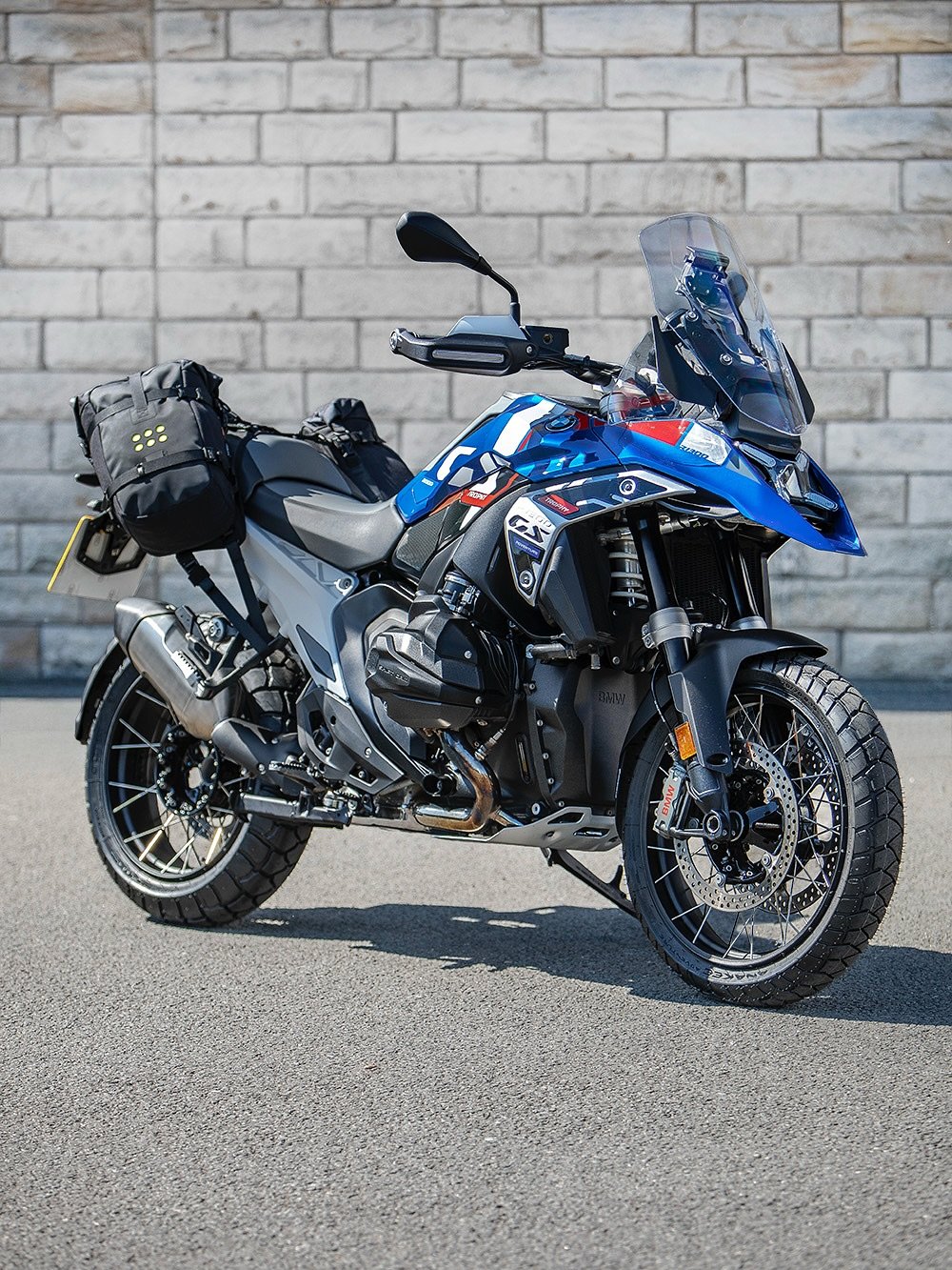 Do you own a BMW GS? 
Any year, any model, Kriega has the rackless luggage solution for you&hellip;
.
.
#kriega #ridekriega #bmwgs #bmwgs1200 #bmwgsa1250 #bmwgsadventure #bmwgsfans #bmwgs800 #bmwgs1200adventure #bmwgs1250adventure #bmw1300gs #bmwgs80