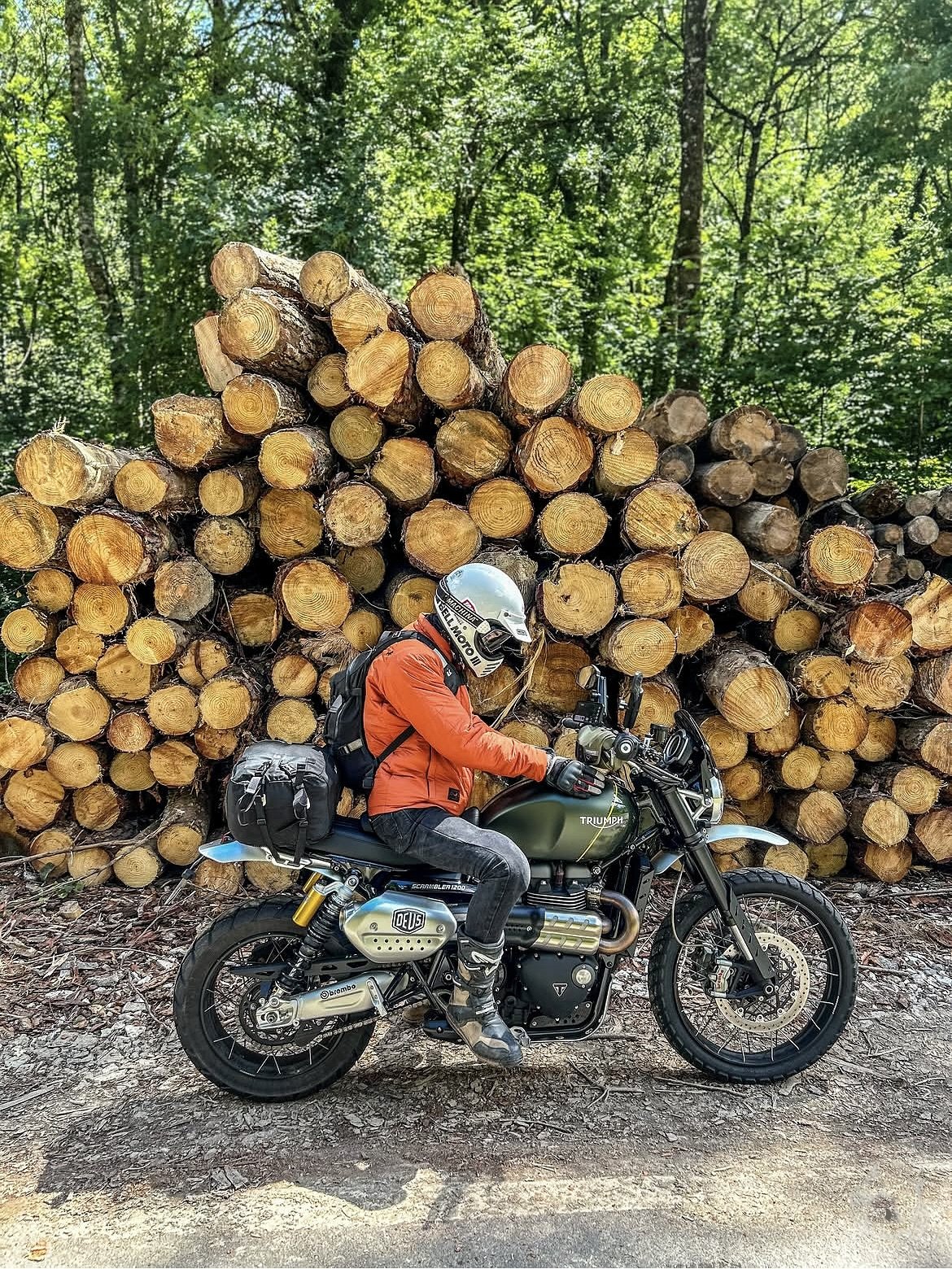 Thanks to all Kriega owners who tag us in their photos. Here&rsquo;s a round-up of some of our recent favourites.
Keep tagging us! And if you have questions about any luggage in the post, leave a comment

1 @mehdi.motorider R20 backpack and US-30 
