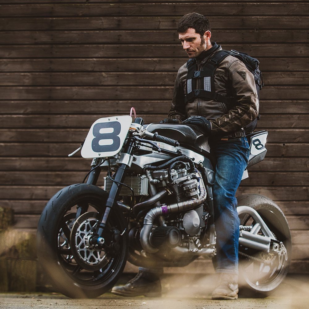 It&rsquo;s here! Hold-ups on top of hold-ups delayed the R25 Guy Martin edition but it&rsquo;s now in stock (&amp; selling fast). Don&rsquo;t miss out. 
Special edition R25 with Skull &amp; Spanners branding, 8 race number stitched into the padded ba