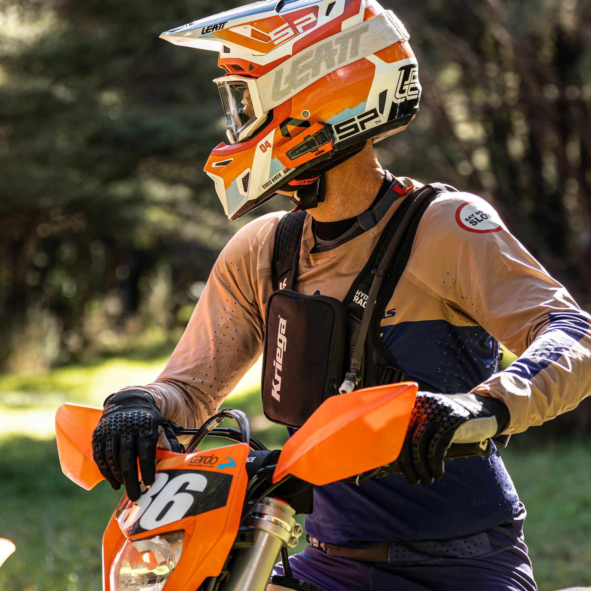 kriega-race-pocket-cb2.jpg