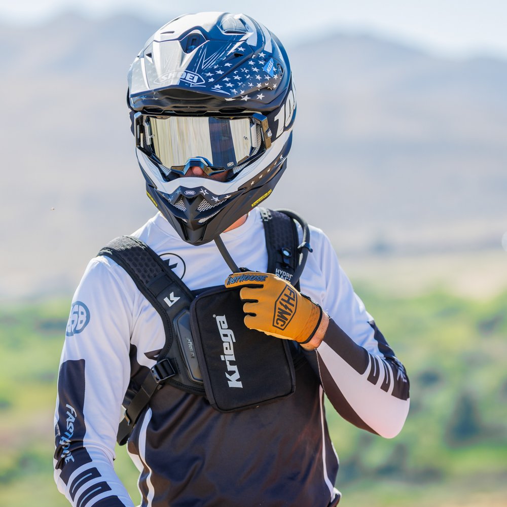 kriega-race-pocket-1.jpg