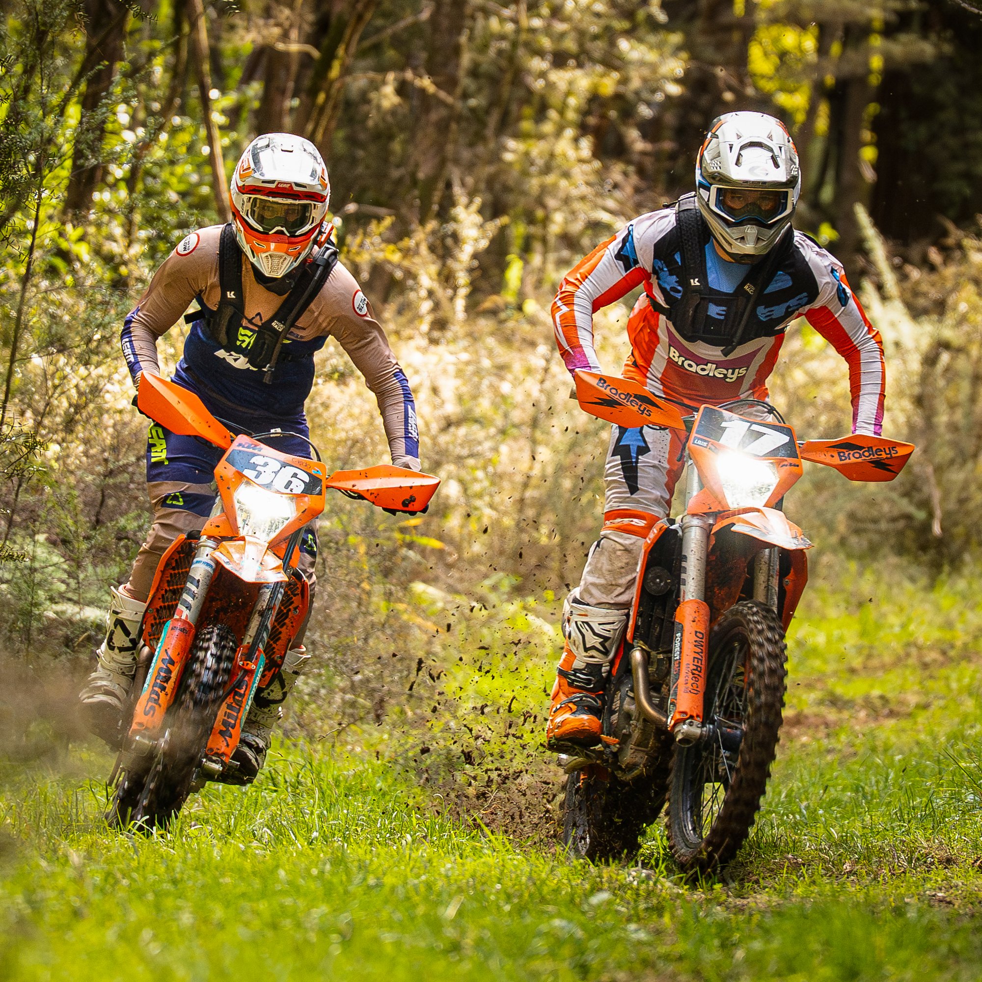 kriega-hydro-race-riders.jpg