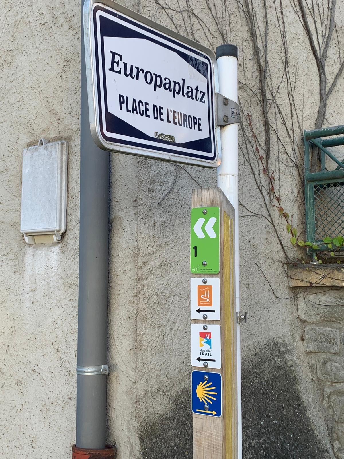 Place de l'Europe Schengen Walks  Sep 2023.jpeg