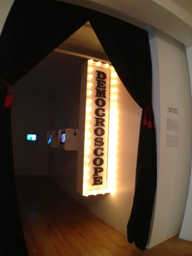 02.Installation entrance.Marquis. jpg.jpg