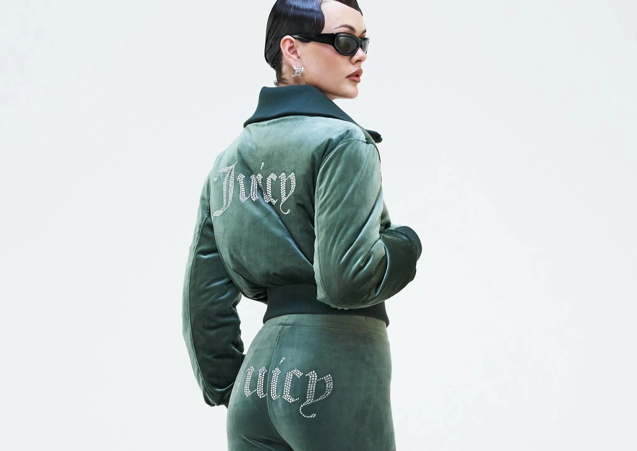 JUICY COUTURE AW23 ECOM • JUICY COUTURE