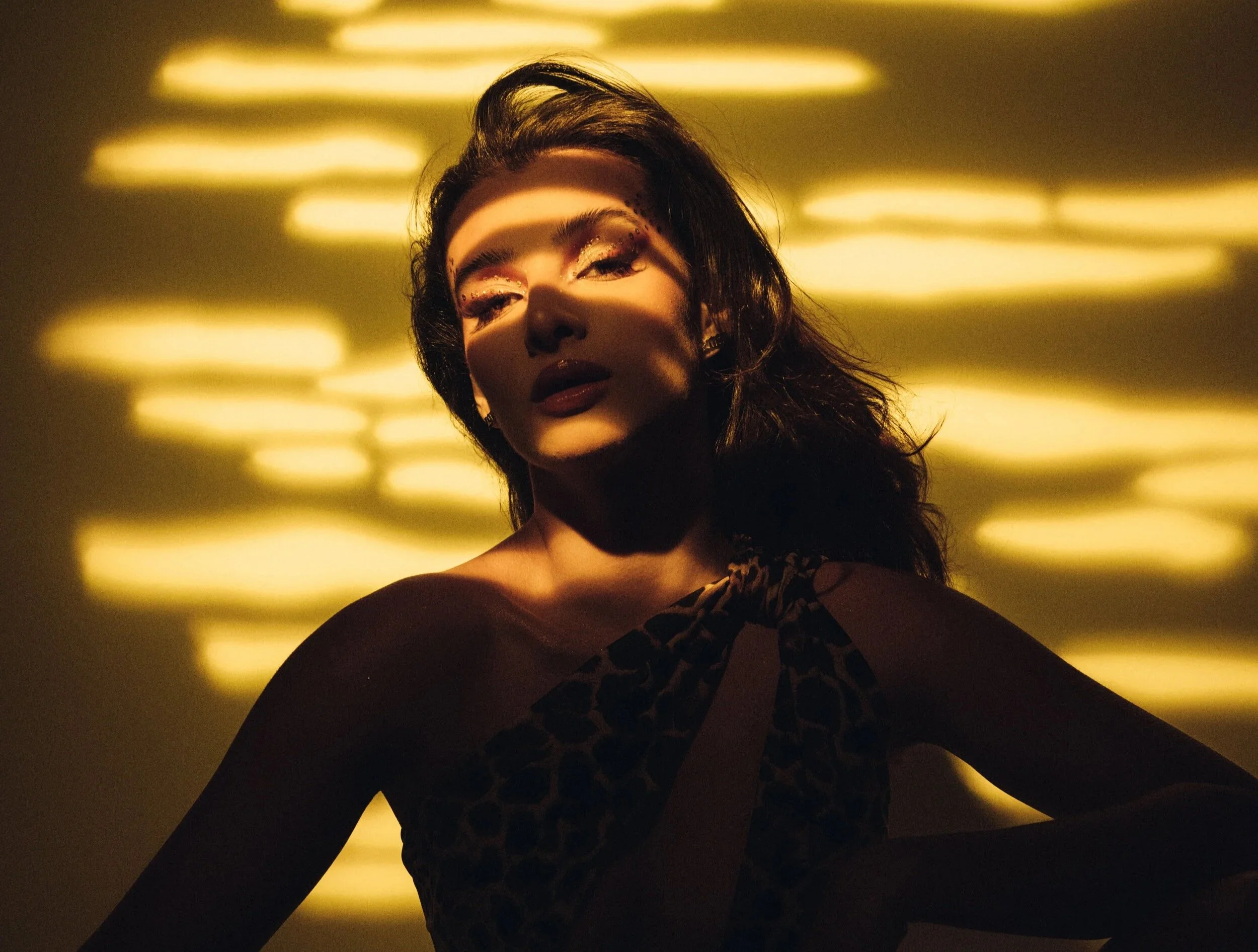 ANNA GRACE • LENIS