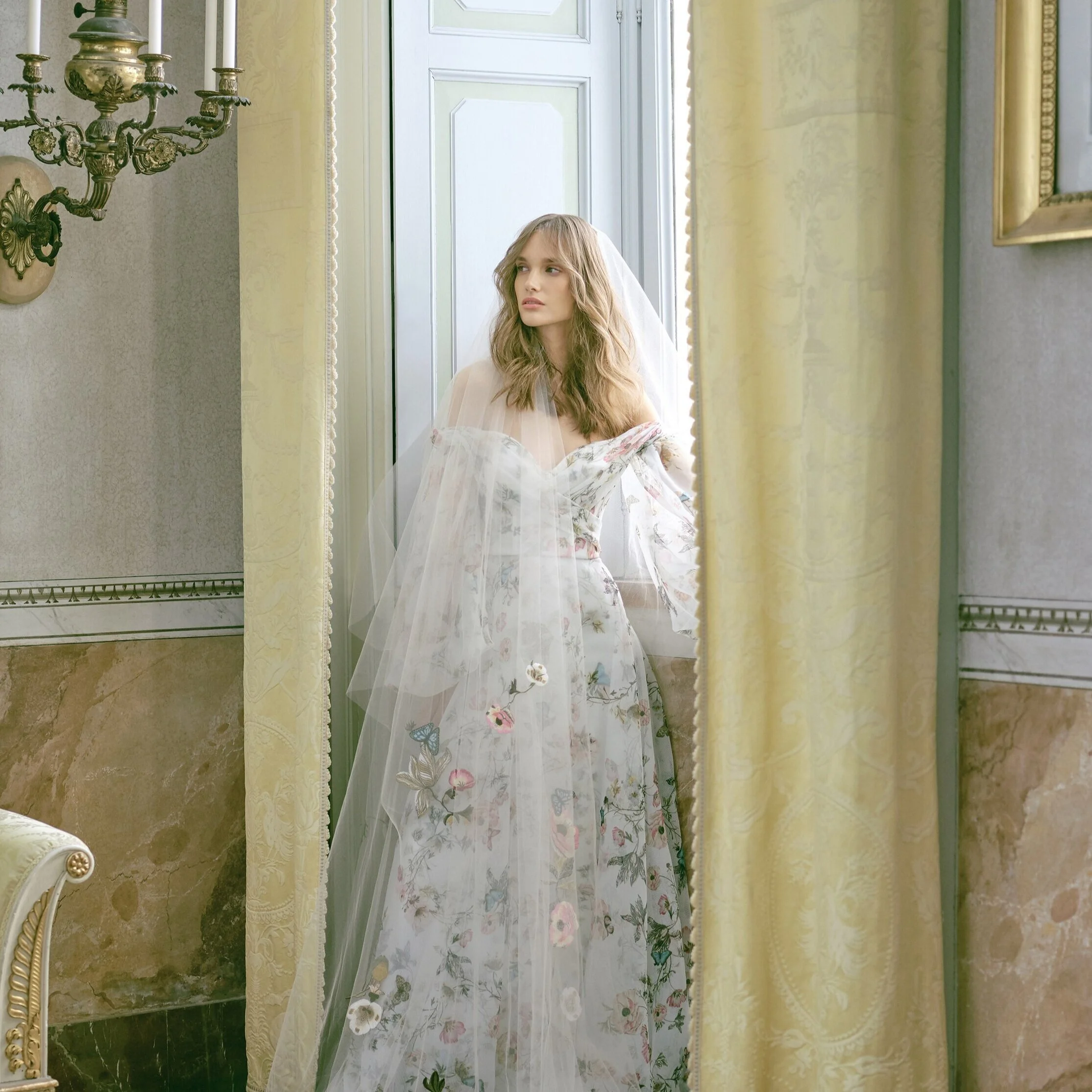 Monique Lhuillier Trunk Show