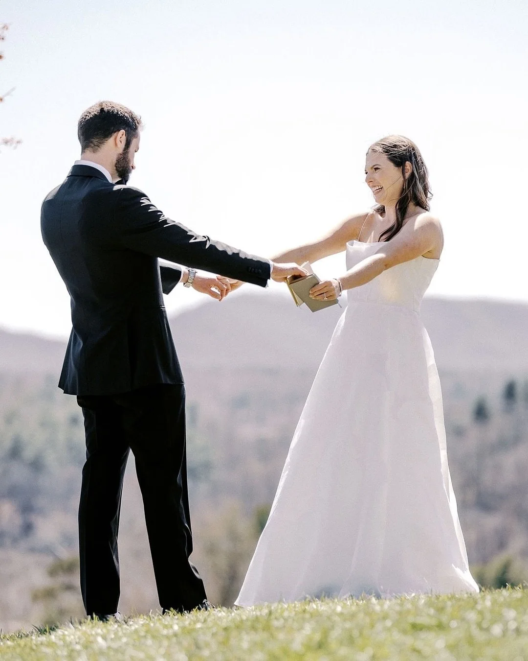 The smile. The embrace. The beginning of forever.
Lindsay in Lela Rose, wrapped in the magic of the Biltmore
Gown | @lelarosebridal
Photography | @rachelhamdenphoto
Florals | @ floressenceflowers
Venue | @biltmoreweddingsnc
Planning | @ashevilleeven