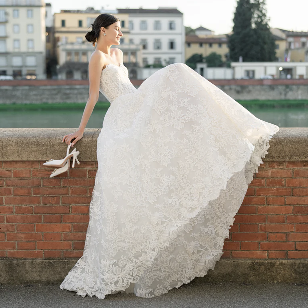 Monique Lhuillier Bliss 25106