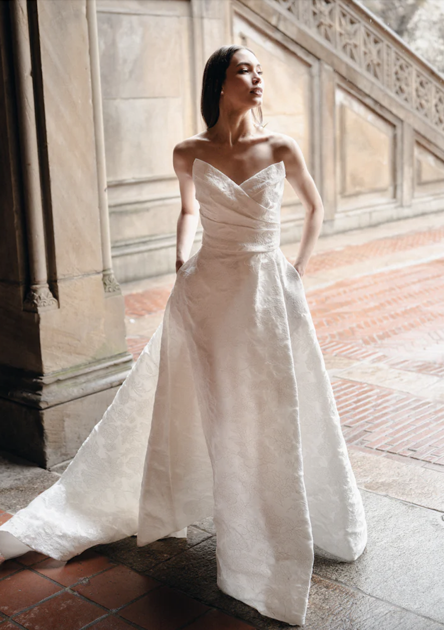 Monique Lhuillier Bliss 26108