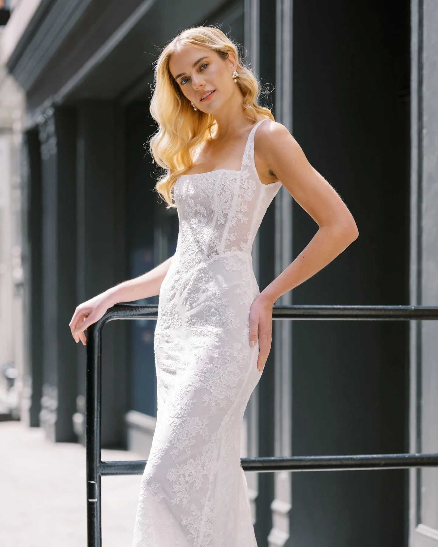 Daniela by Flora.
Effortless romance, discovered exclusively at our SoHo showroom.
⠀⠀⠀⠀⠀⠀⠀⠀⠀
Gown | @_houseofflora_
Photography | @sophiekayephotography
Hair &amp; Makeup | @mshbridalbeauty
⠀⠀⠀⠀⠀⠀⠀⠀⠀
~
~
~
~
~
⠀⠀⠀⠀⠀⠀⠀⠀⠀
#AlexiasBridal #FloraBride #Lu