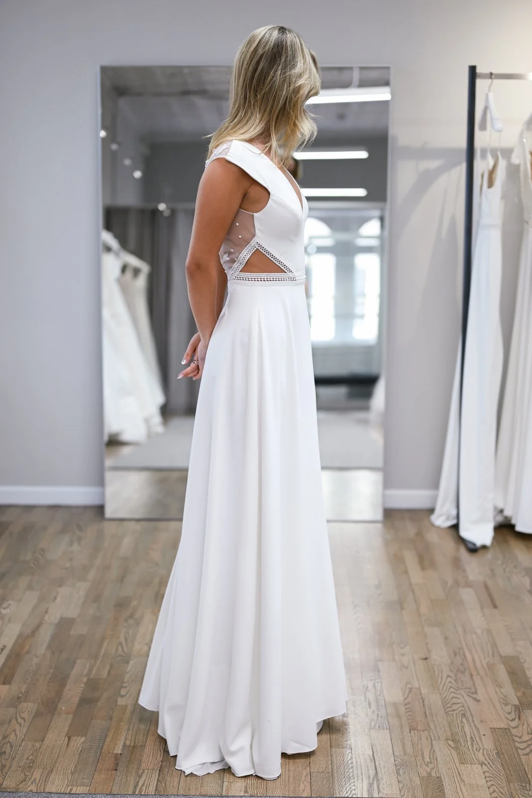 eve bridesmaid dresses Inbar Freiman Wedding Dress Sample Nature Hemline/Train size-chart:clothing Loragal Strapless 3D Flower Shoe Size:EU36/ UK3/ US6/ AU5.5