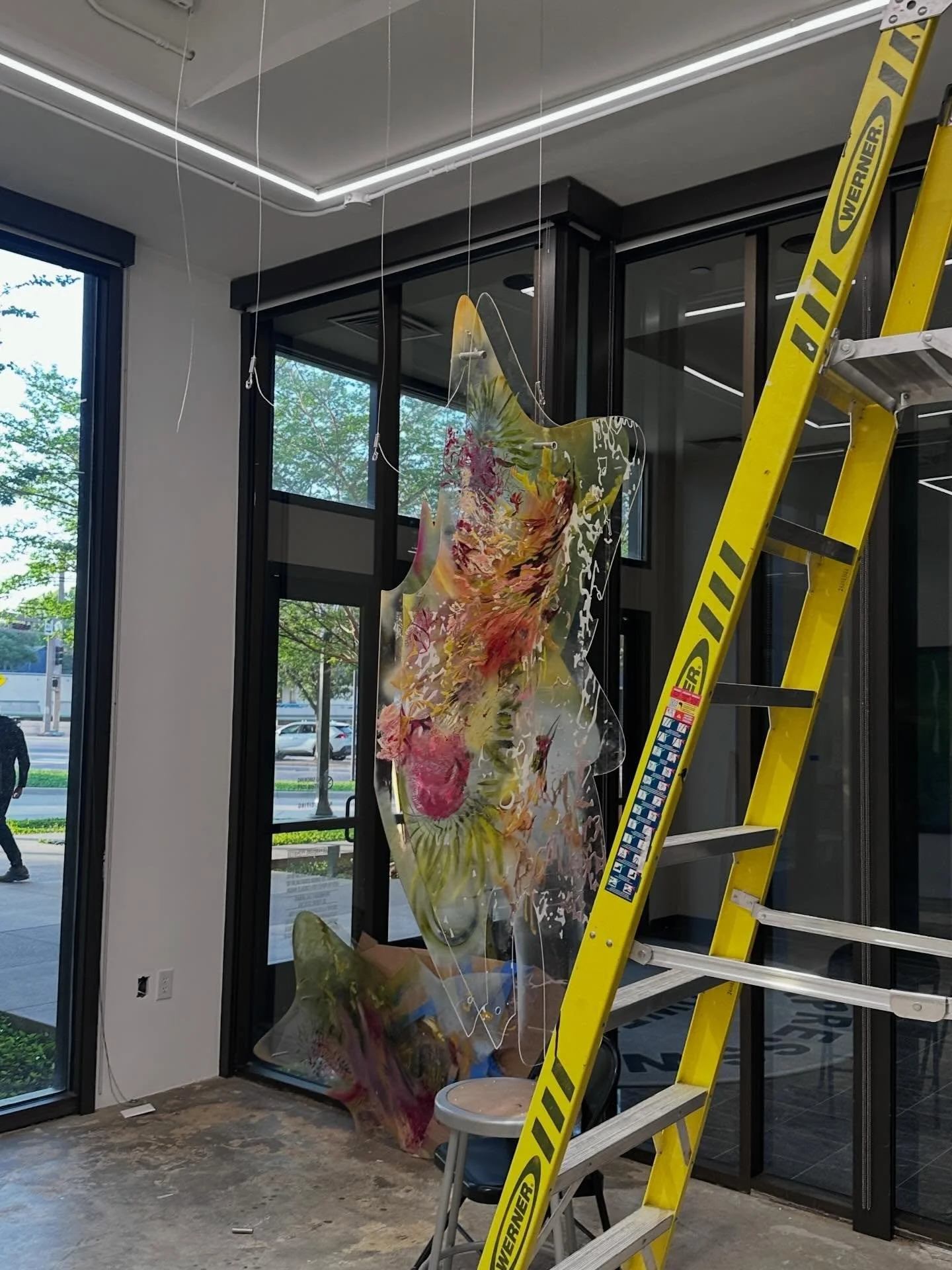 Oops 

.
.
.
.
.

( April fools except this actually did happen last Tuesday, the work on display are the pieces from the fall!)
#dallas#dfw#artist#neuroarts#dallasartist