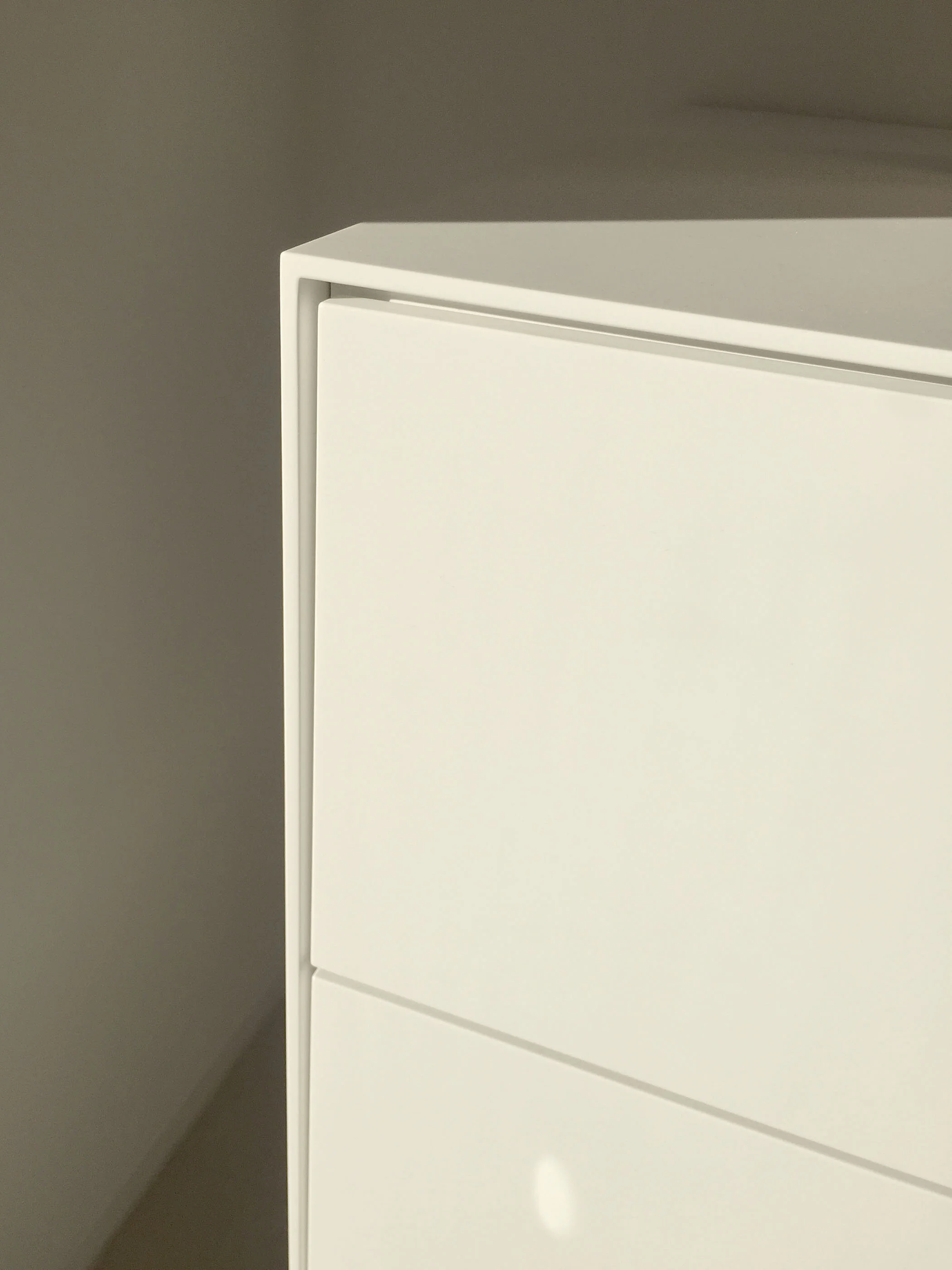 Sideboard Corian 02.JPG