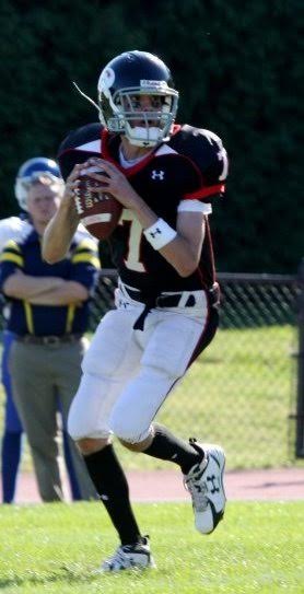 Pictured, Gunnar Slangin' it in HS. I asked Gunnar if he ever felt extra pressure playing football because of the success his father had on the field, but Gunnar says his dad had a good parent-coach relationship when it came to football and was more of a "hockey Dad."
