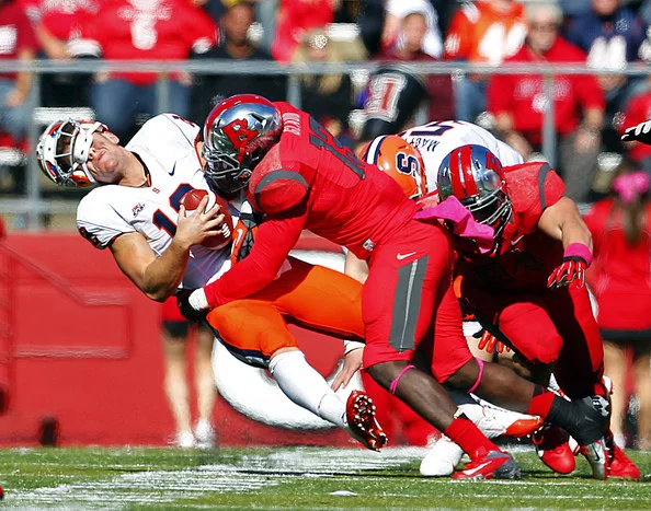 Ka'Lial sacking Syracuse QB. Photo: Rich Schultz/Getty Images North America