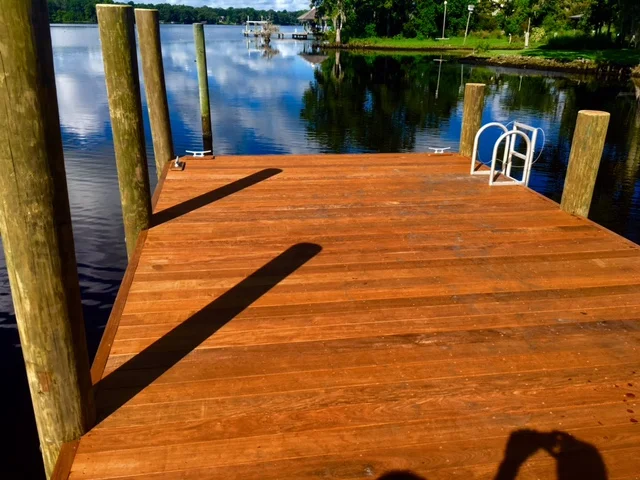 Dock2.jpg
