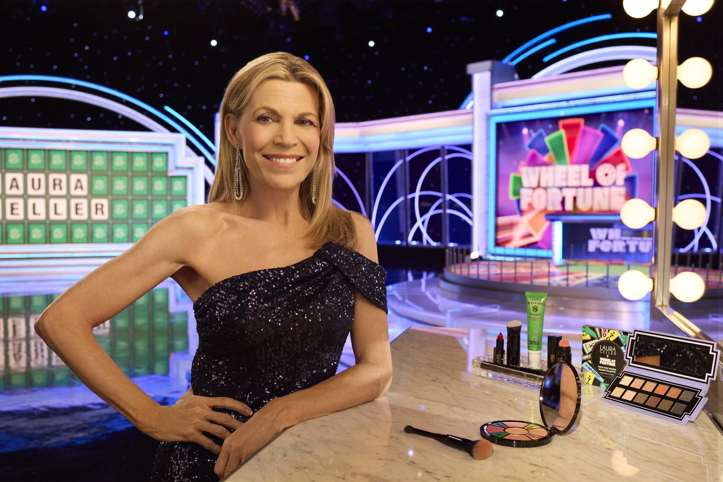 60823_LG_Vanna_White_S8_3172_RT.jpg