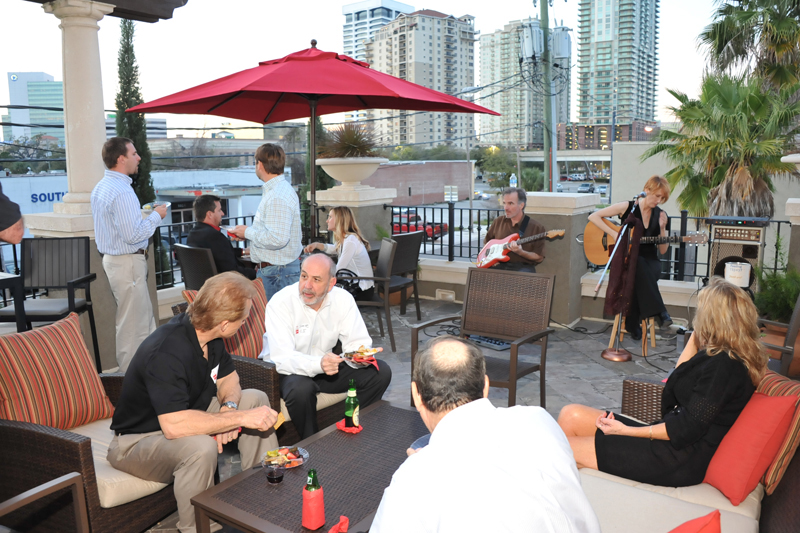 2-ELM-celebrates-anniversary-party-10-year-art-culture-nonprofit.jpg