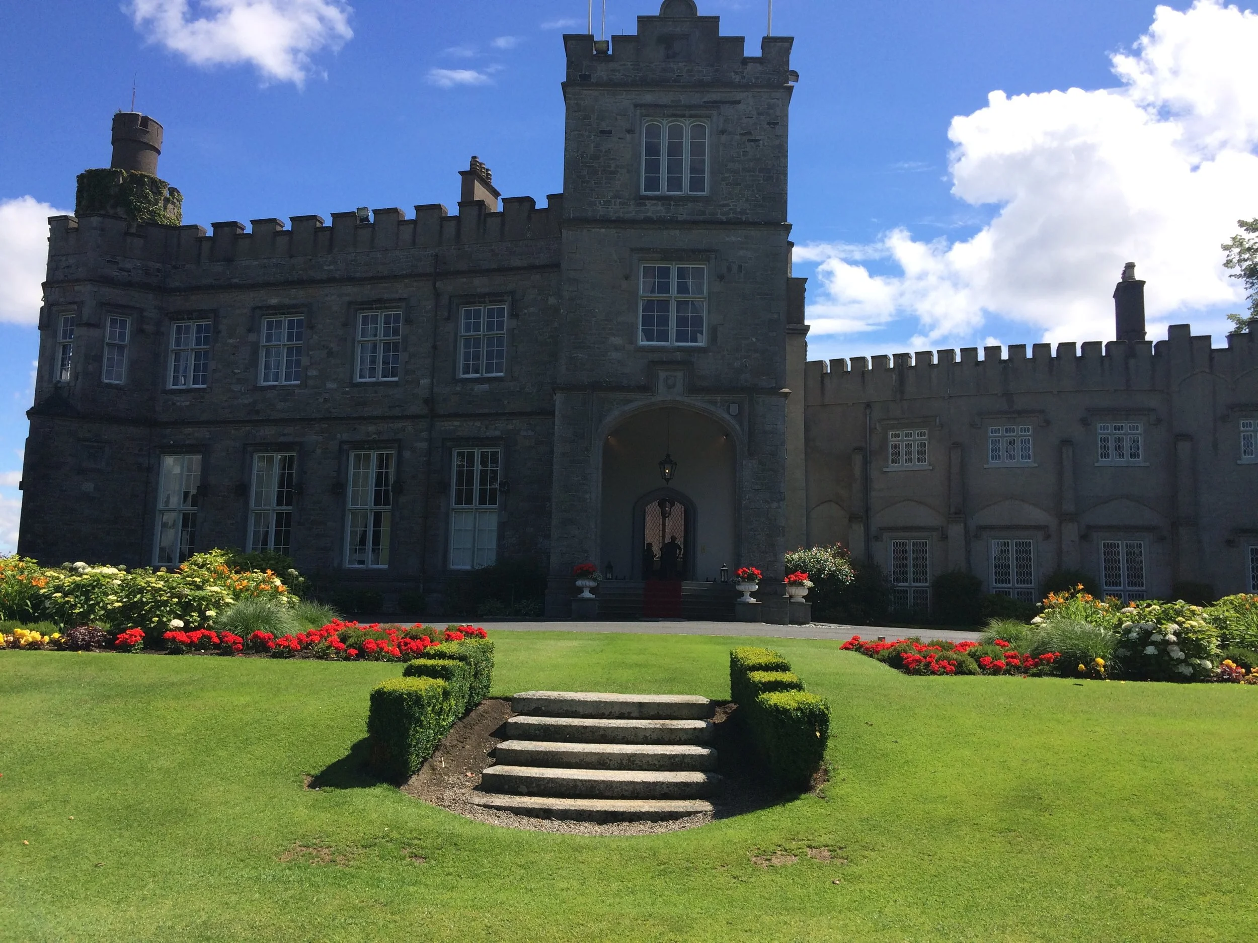 IRELAND - SOMETHING FOR EVERYONE