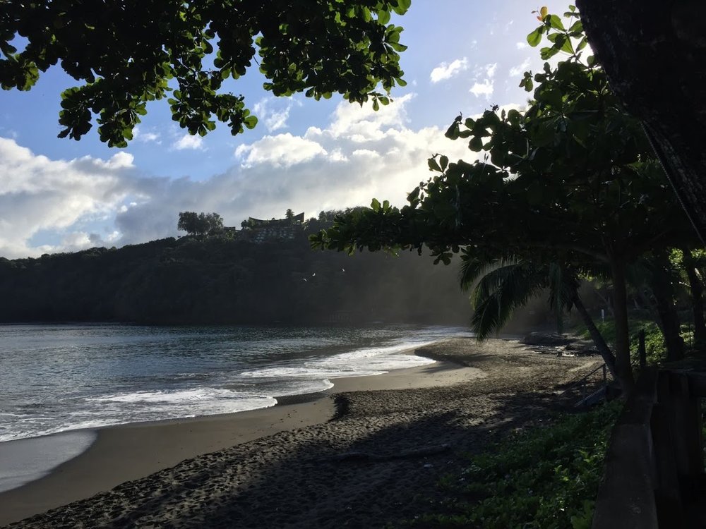 Black Sand Beach, Papeete Tahiti.jpg