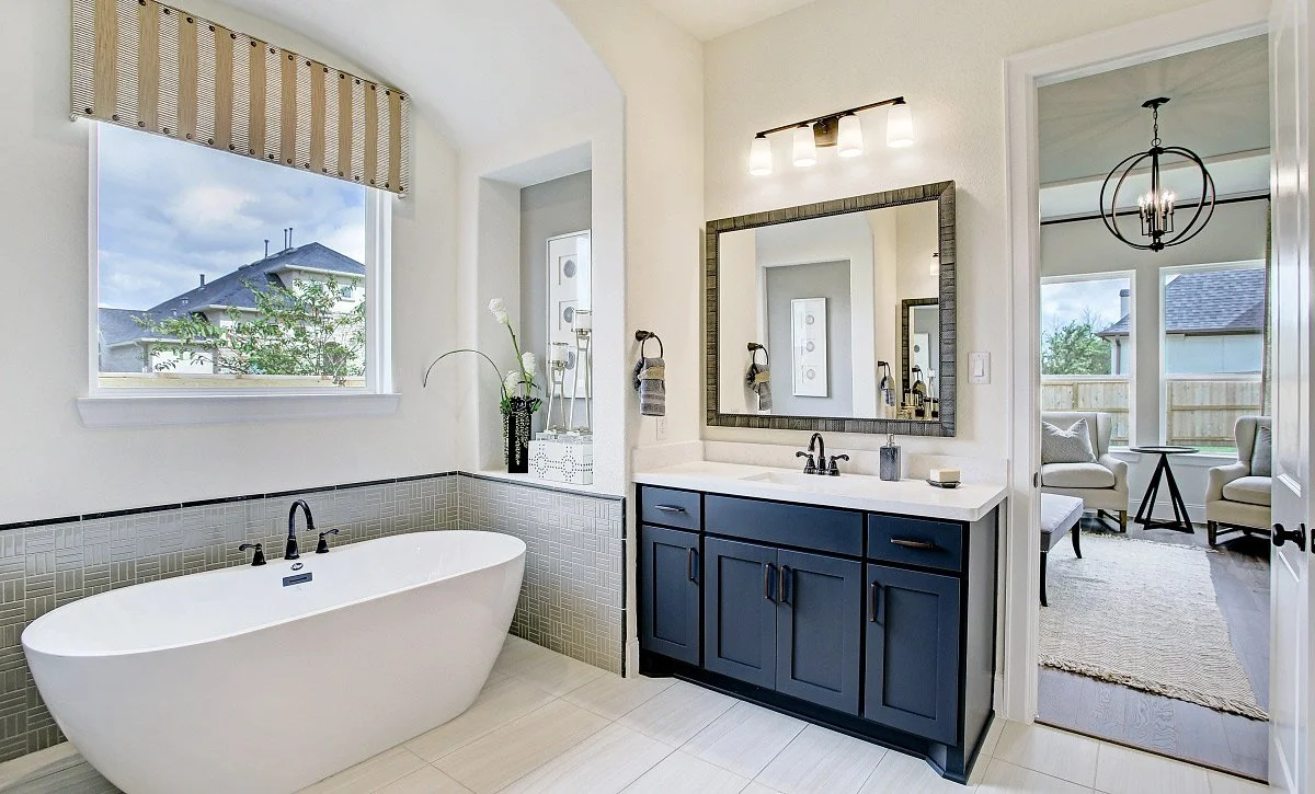 web-Cane_Island_Plan_6020_Mstr_Bath_B.jpg