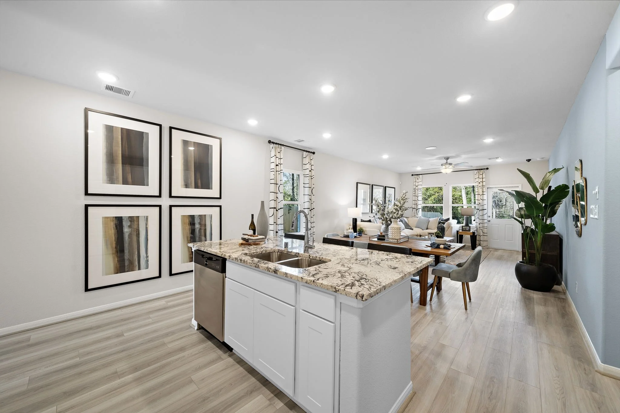 14-web-or-mls-110 Elm Tree Cir Wide-40.jpg