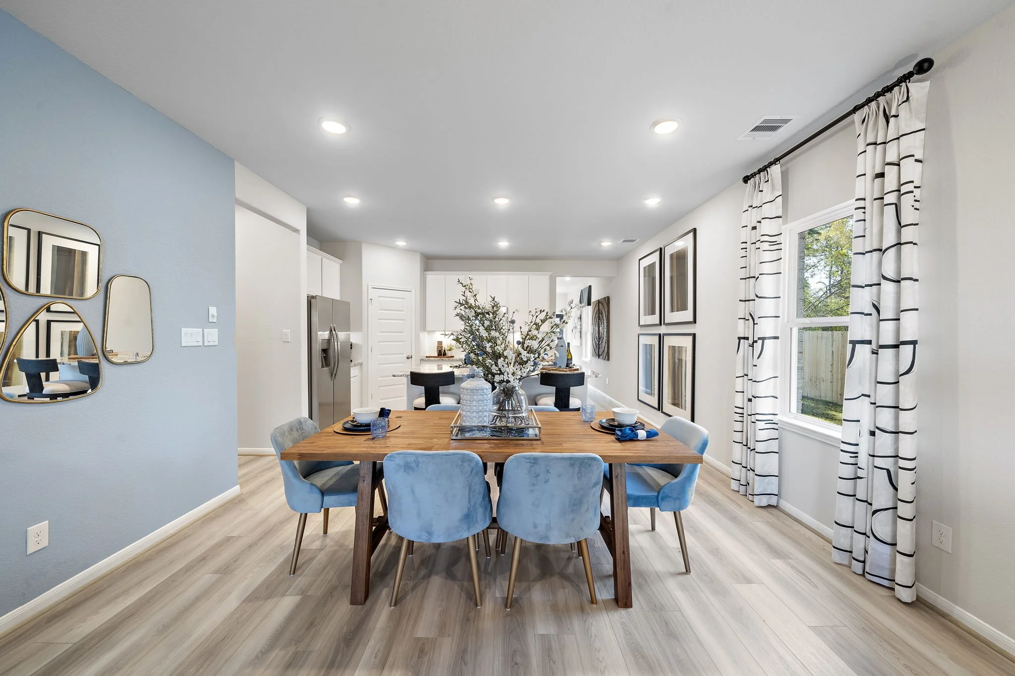20-web-or-mls-110 Elm Tree Cir Wide-104.jpg